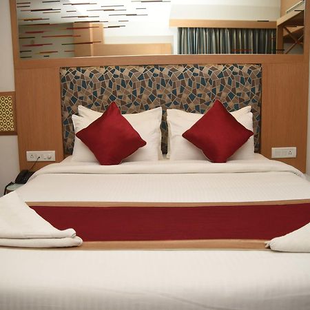 Hotel Maurya Bangalore Eksteriør bilde