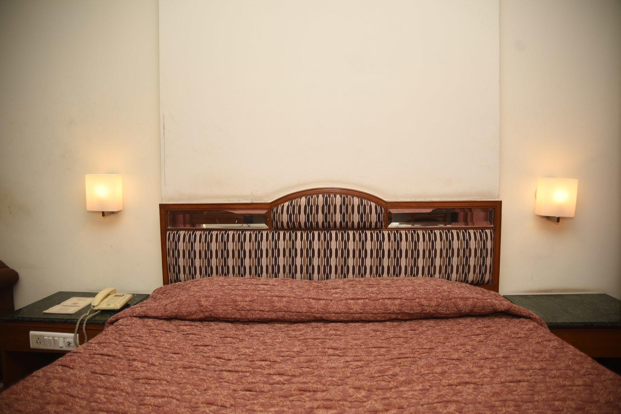 Hotel Maurya Bangalore Eksteriør bilde