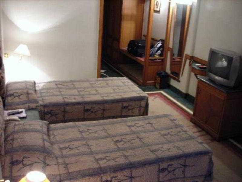 Hotel Maurya Bangalore Eksteriør bilde