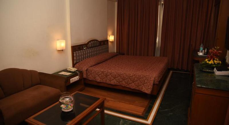 Hotel Maurya Bangalore Eksteriør bilde