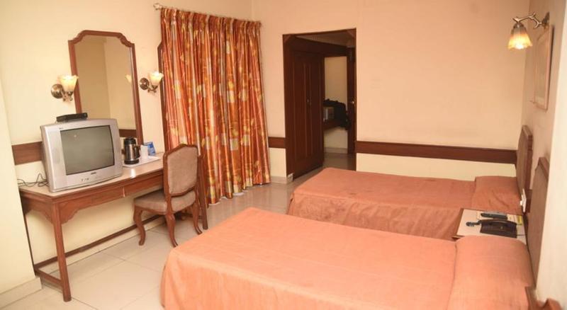 Hotel Maurya Bangalore Eksteriør bilde